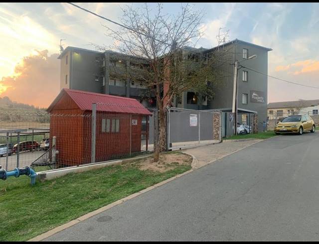 2 BEDROOM APARTMENT FOR SALE IN FLEURHOF